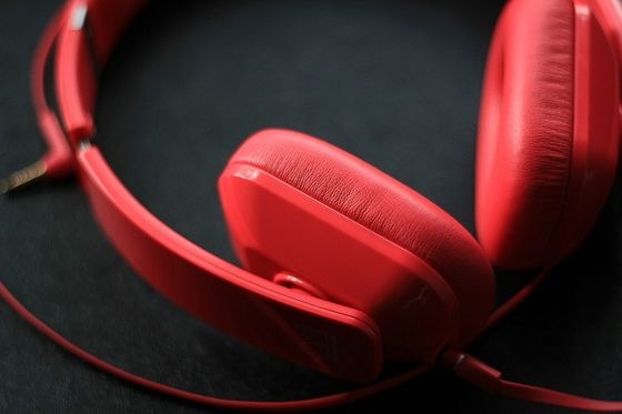 Teste de equipamento elétrico para medição, controlo e utilização em laboratório, protecção contra a propagação de incêndio